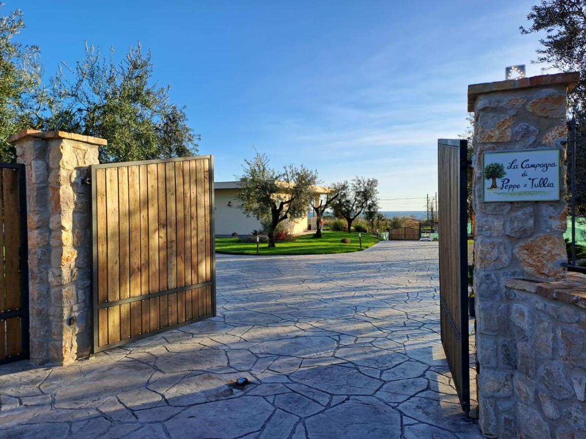 La Campagna Di Peppe E Tullia Bed & Breakfast Formia Exterior foto
