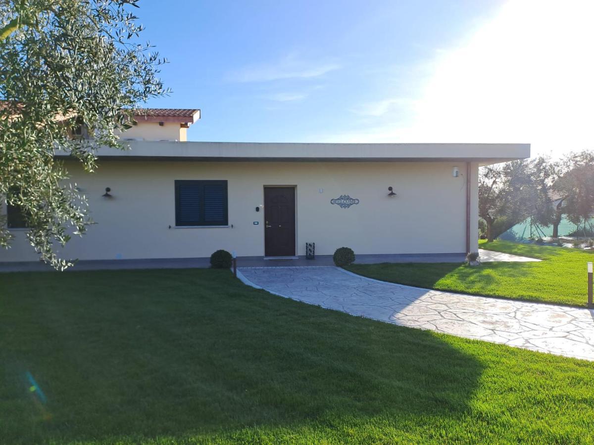 La Campagna Di Peppe E Tullia Bed & Breakfast Formia Exterior foto
