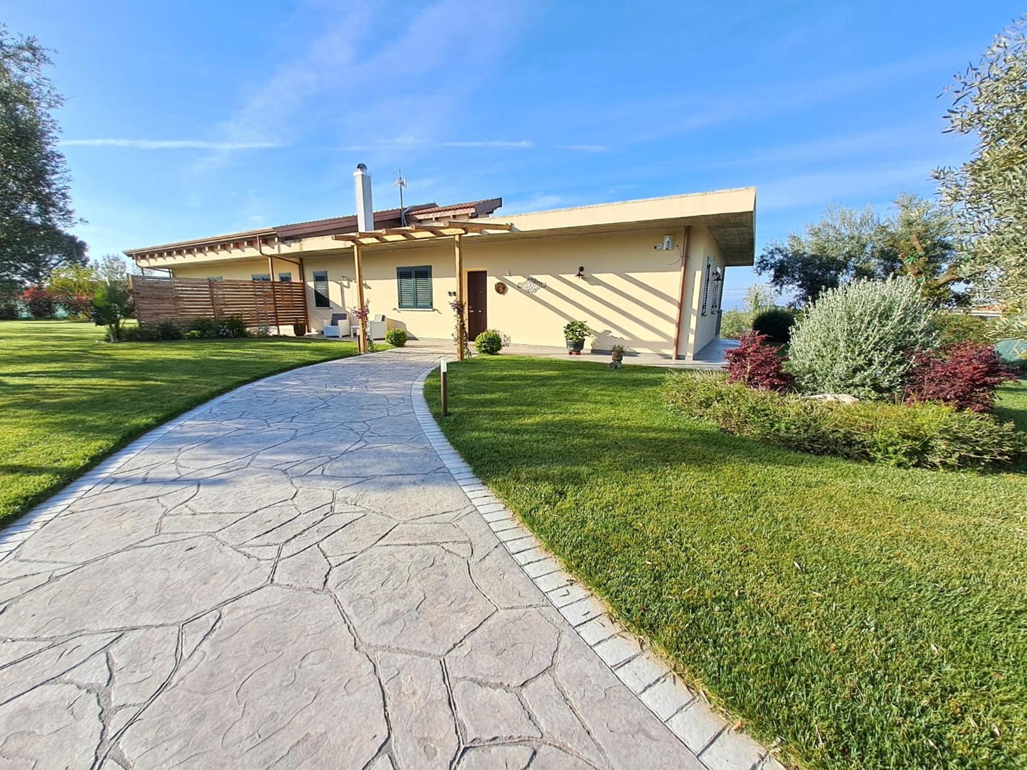 La Campagna Di Peppe E Tullia Bed & Breakfast Formia Exterior foto